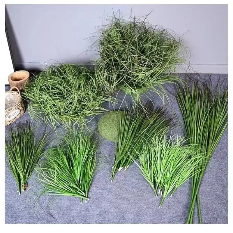 Lifelike Simulated Grass Bushes for Stunning Home Décor - Perfect for Celebrating Anniversaries and Outdoor Exhibitions