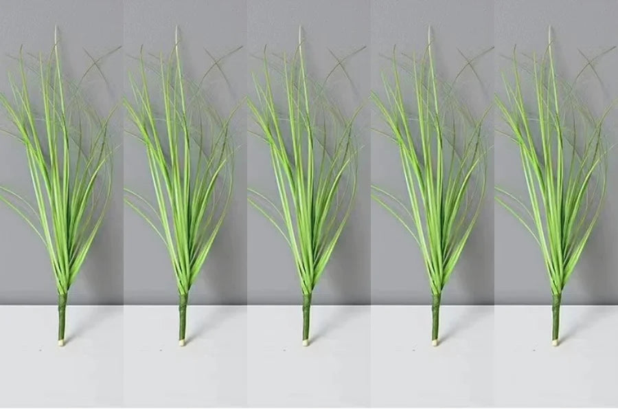 Lifelike Simulated Grass Bushes for Stunning Home Décor - Perfect for Celebrating Anniversaries and Outdoor Exhibitions